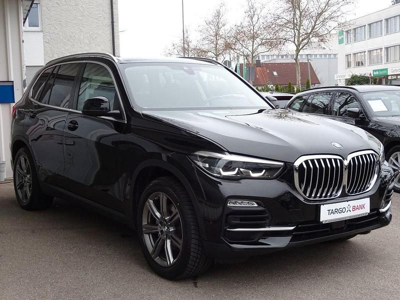 Schwarz Gebraucht 2019 BMW X5 Sport Line SUV | 38.950 € (Guter Preis) - Bild 1/4