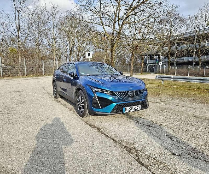 Gebraucht Peugeot 408 GT 131 PS (96 kW) 2023 SUV