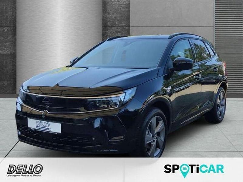Lackierung schwarz perla nera/ Gebraucht 2024 Opel Grandland X SUV | 26.480 € (Fairer Preis) - Bild 1/4