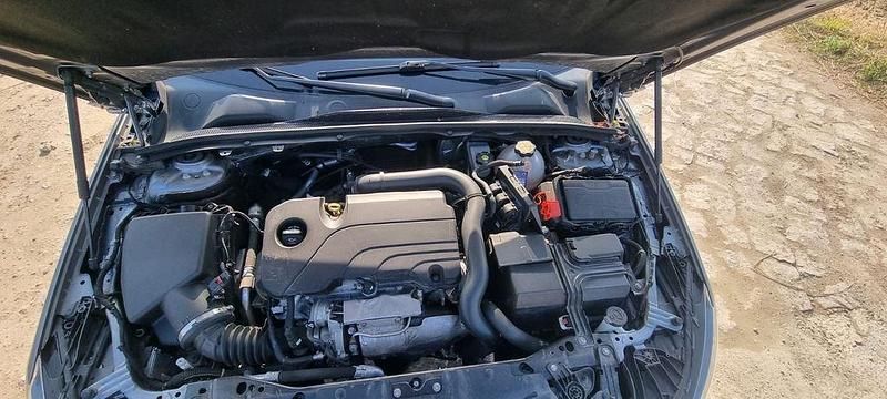 Gebraucht Opel Insignia 165 PS (121 kW) 2018 Grau Kombi