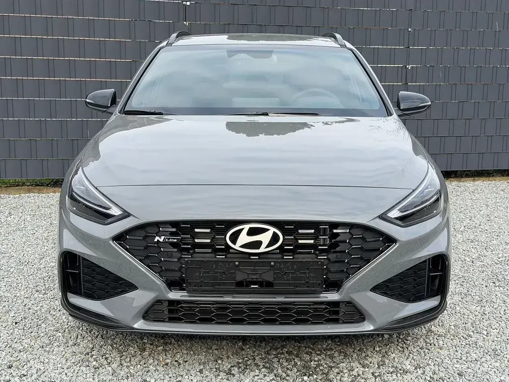 Neu Hyundai i30 N Line 150 PS (110 kW) 2026 Grau Kombi