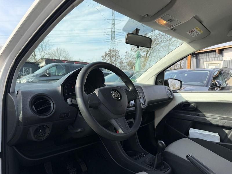 Gebraucht Skoda Citigo Active 60 PS (44 kW) 2015 Weiß Kleinwagen