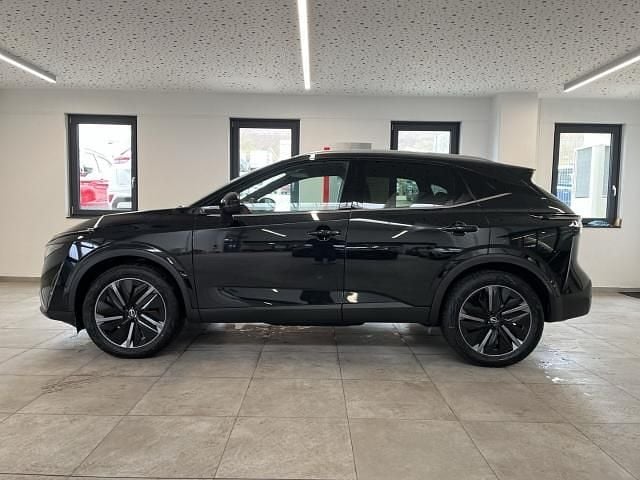 Neu Nissan Qashqai Tekna 158 PS (116 kW) 2025 Pearl black (schwarz) SUV