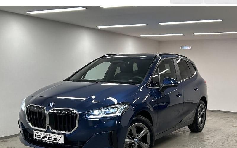 Phytonicblau Gebraucht 2024 BMW 225 Active Tourer Efficient Dynamics Van / Kleinbus | 44.450 € (Teuer) - Bild 1/4