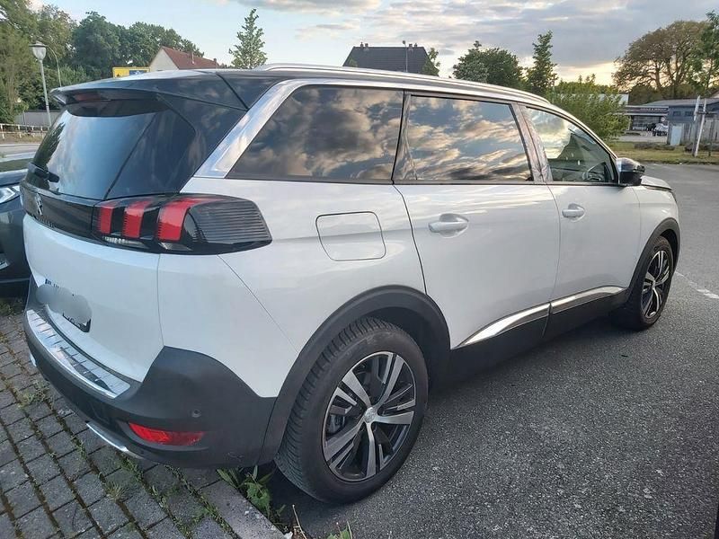 Gebraucht Peugeot 5008 Allure 131 PS (96 kW) 2020 Weiß Van / Kleinbus