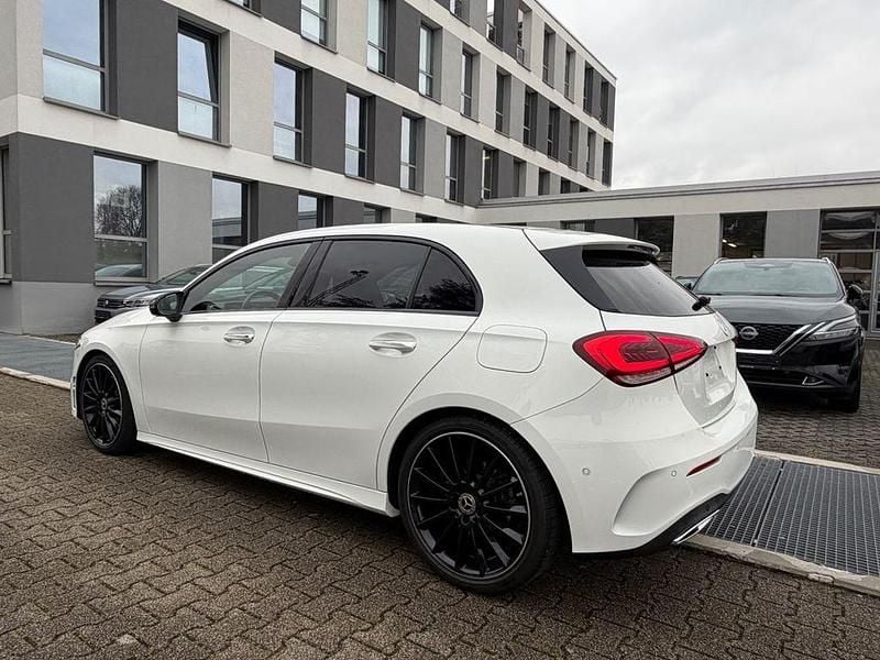 Gebraucht Mercedes A220 AMG line 190 PS (139 kW) 2018 Weiß Limousine