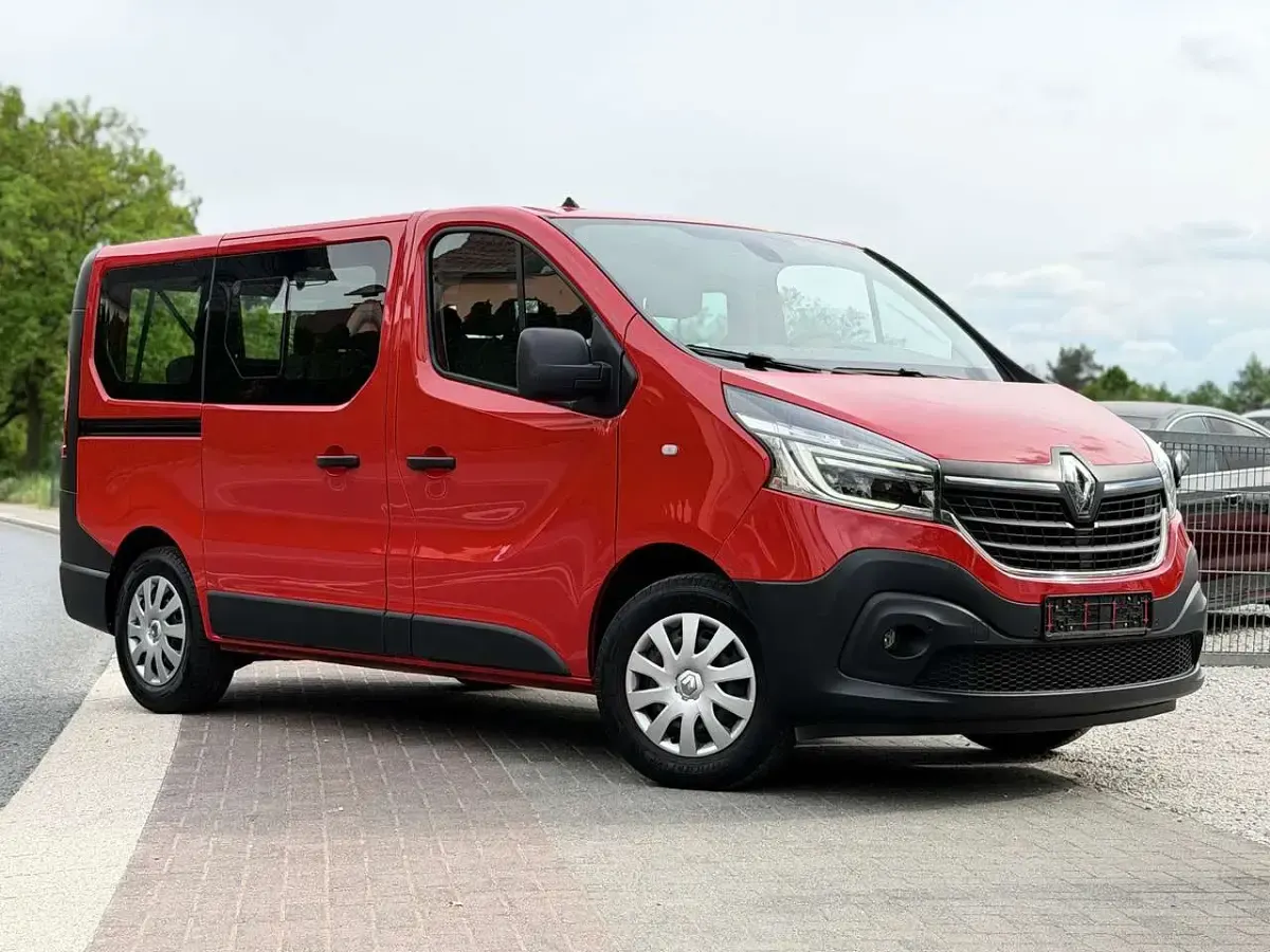 Brugt Renault Trafic Life 145 HK (106 kW) 2020 Rød MPV