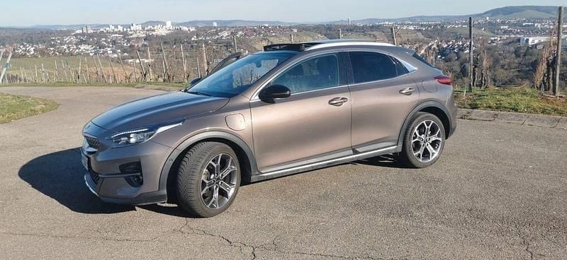 Gebraucht Kia XCeed Platinum 105 PS (77 kW) 2020 Braun SUV