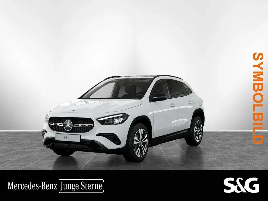 Gebraucht Mercedes GLA180 Progressive 136 PS (100 kW) 2025 SUV