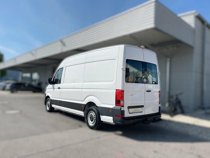 Gebraucht VW Crafter 177 PS (130 kW) 2022 Candy weiss Van