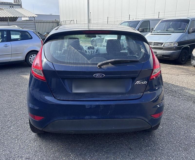 Gebraucht Ford Fiesta 60 PS (44 kW) 2009 Blau Kleinwagen