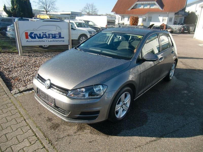Gebraucht VW Golf VII Comfortline 105 PS (77 kW) 2014 Grau Limousine