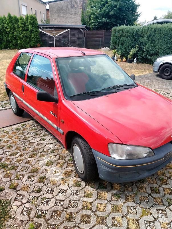 Rot Gebraucht 1997 Peugeot 106 Kleinwagen | 550 € (Fairer Preis) - Bild 1/1