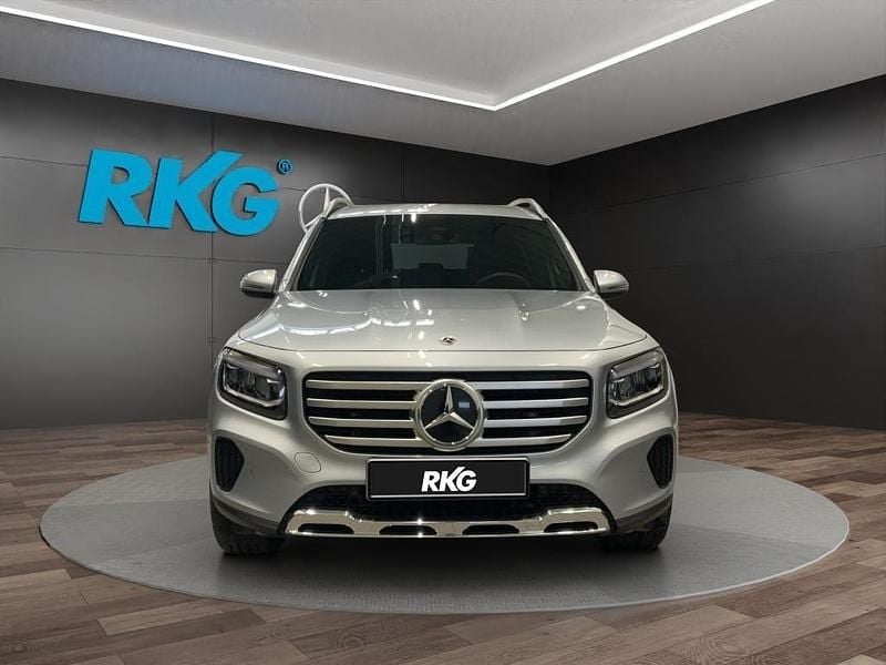 Gebraucht Mercedes GLB180 Progressive 136 PS (100 kW) 2025 Silber SUV