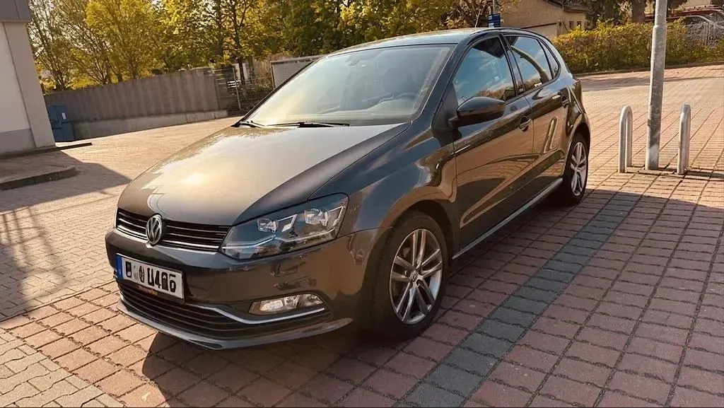 Gebraucht VW Polo Allstar 90 PS (66 kW) 2017 Grau Kleinwagen