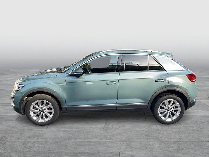 Gebraucht VW T-Roc Style 150 PS (110 kW) 2024 Petroleum blue metallic SUV