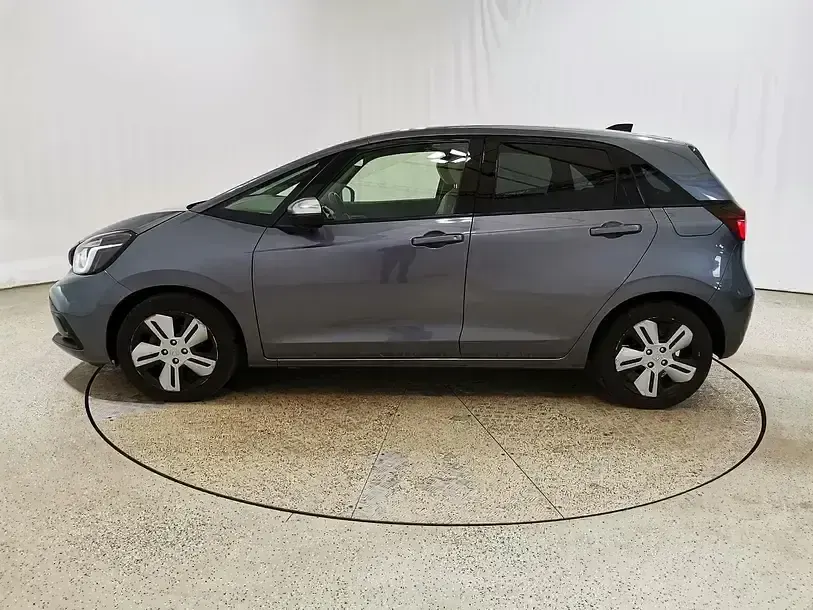 Gebraucht Honda Jazz Executive 109 PS (80 kW) 2020 Shining grey Kleinwagen