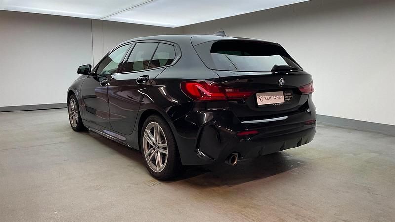 Gebraucht BMW 118 Efficient Dynamics 136 PS (100 kW) 2024 Saphirschwarz metallic Kleinwagen