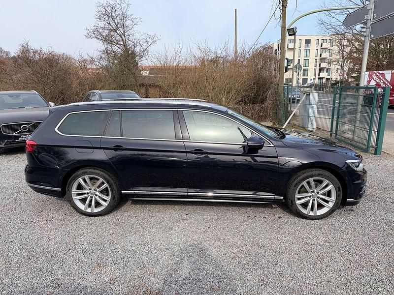 Używany VW Passat Highline 190 KM (139 kW) 2018 Czarny Sedan/Limuzyna