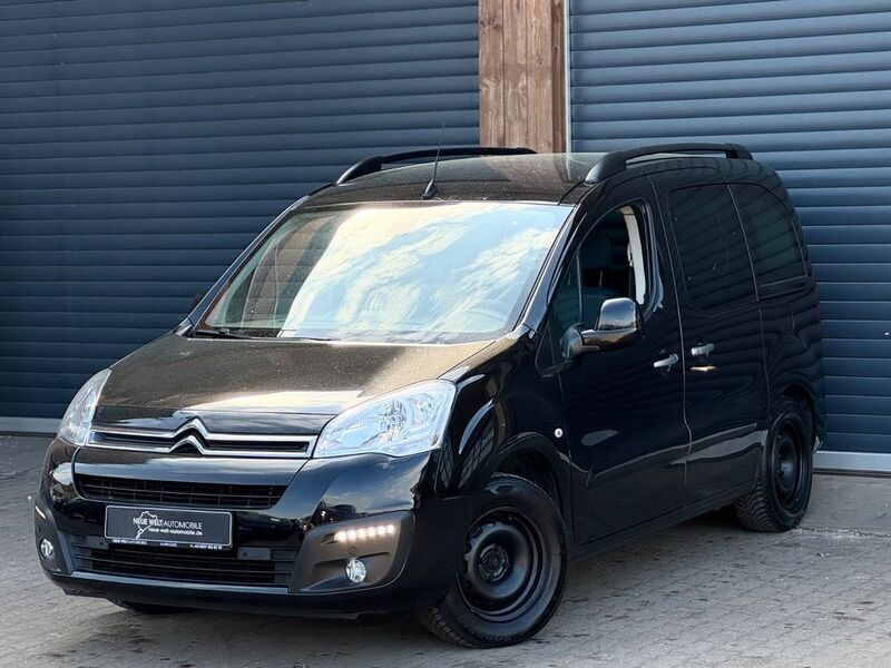 Schwarz Gebraucht 2018 Citroën Berlingo SELECTION Van / Kleinbus | 8.400 € (Fairer Preis) - Bild 1/4