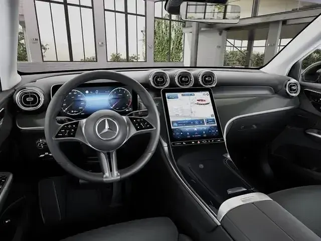 Gebraucht Mercedes GLC200 Advanced Plus 204 PS (150 kW) 2025 Schwarz SUV
