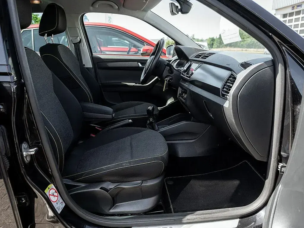 Gebraucht Skoda Fabia Soleil 60 PS (44 kW) 2019 Schwarz Kleinwagen