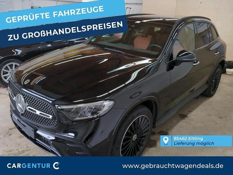 Schwarz Gebraucht 2024 Mercedes GLC300e AMG line SUV | 58.900 € (Superpreis) - Bild 1/2