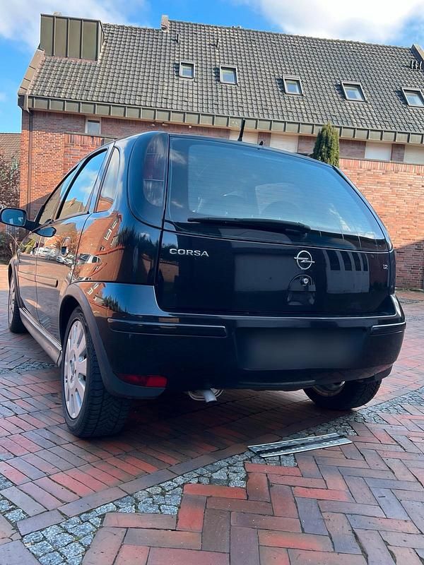 Gebraucht Opel Corsa 75 PS (55 kW) 2004 Schwarz Kleinwagen