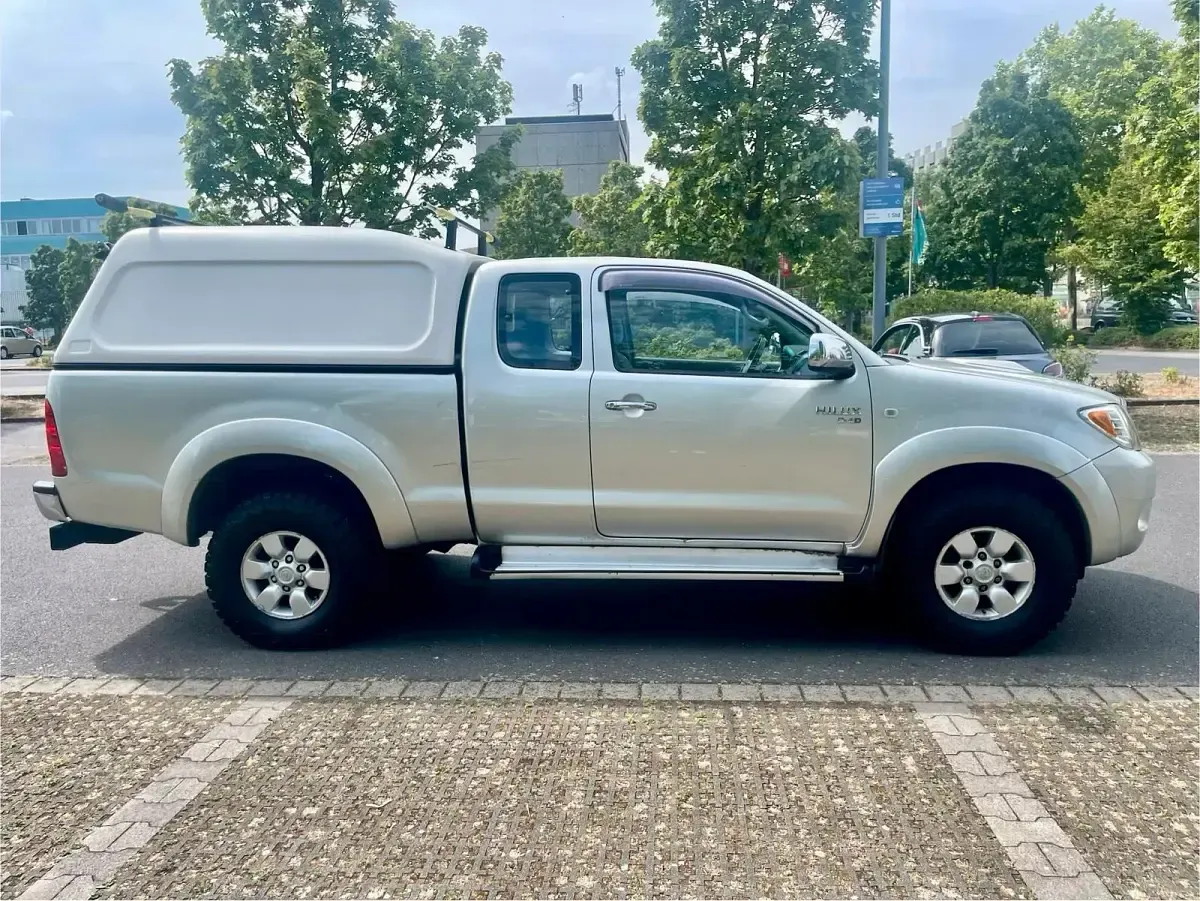 Gebraucht Toyota HiLux 120 PS (88 kW) 2008 Pickup