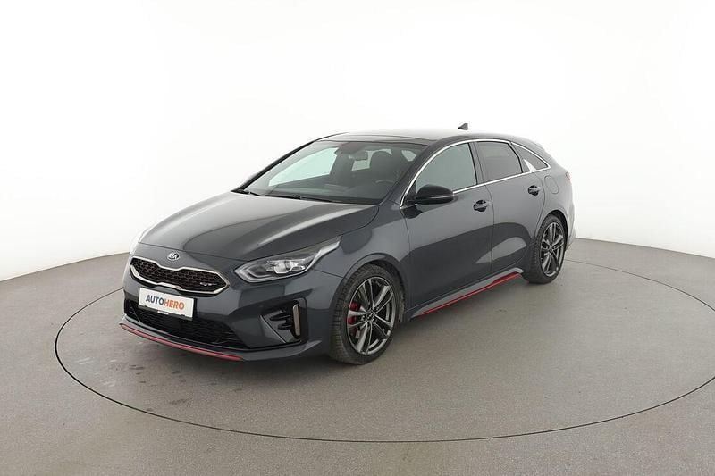 Grau Gebraucht 2021 Kia ProCeed Kleinwagen | 26.500 € (Fairer Preis) - Bild 1/3