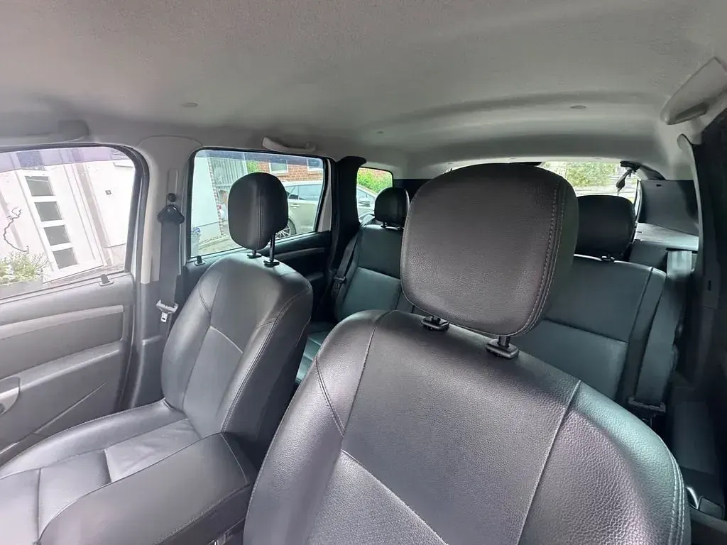 Gebraucht Dacia Duster Lauréate 105 PS (77 kW) 2012 Weiß SUV