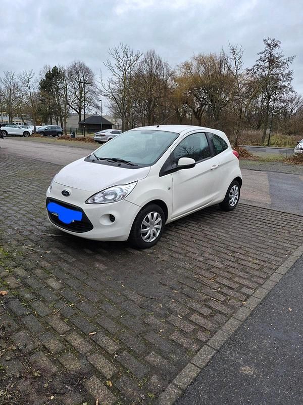 Gebraucht Ford Ka 55 PS (40 kW) 2009 Weiß Kleinwagen
