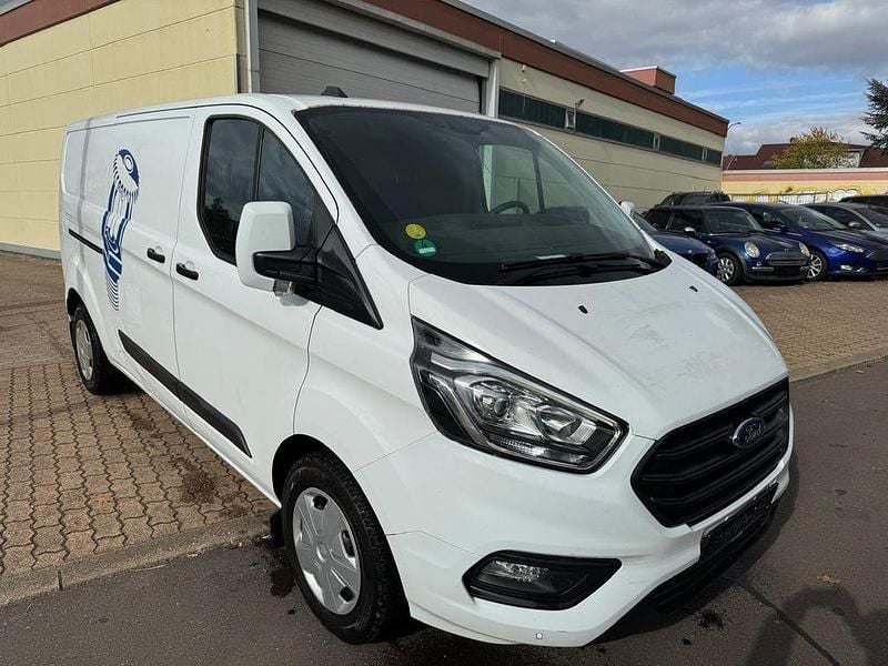 Weiß Gebraucht 2019 Ford Transit Custom Trend Van / Kleinbus | 8.200 € (Superpreis) - Bild 1/4