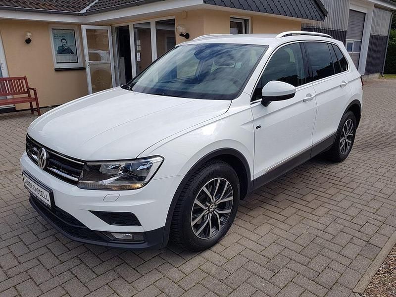 Weiß Gebraucht 2018 VW Tiguan Join SUV | 16.900 € (Fairer Preis) - Bild 1/4