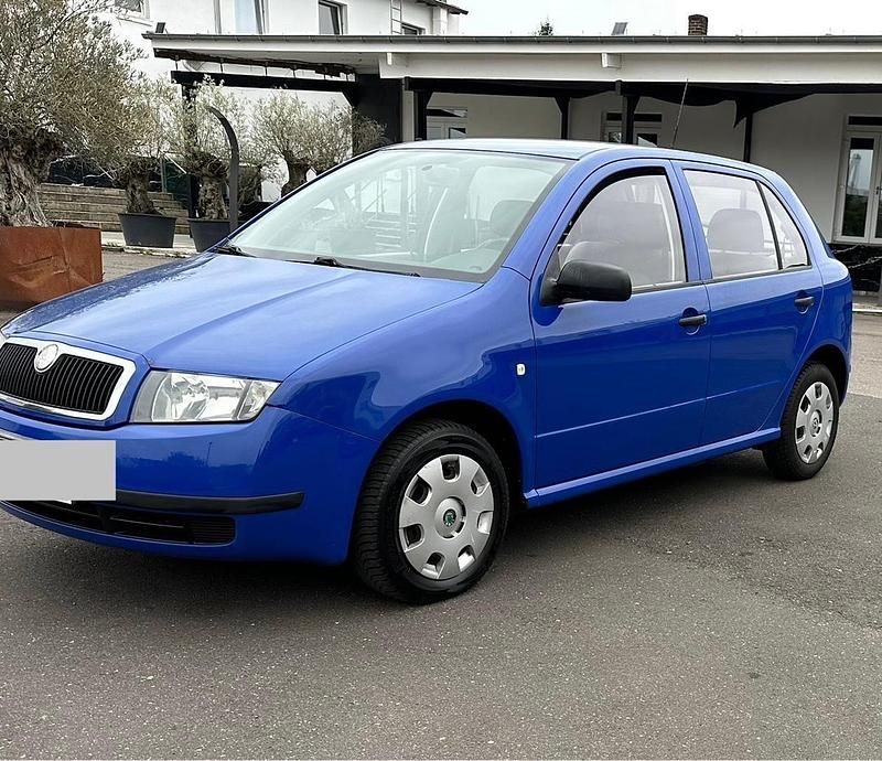 Blau Gebraucht 2003 Skoda Fabia Limousine | 1.400 € (Fairer Preis) - Bild 1/4