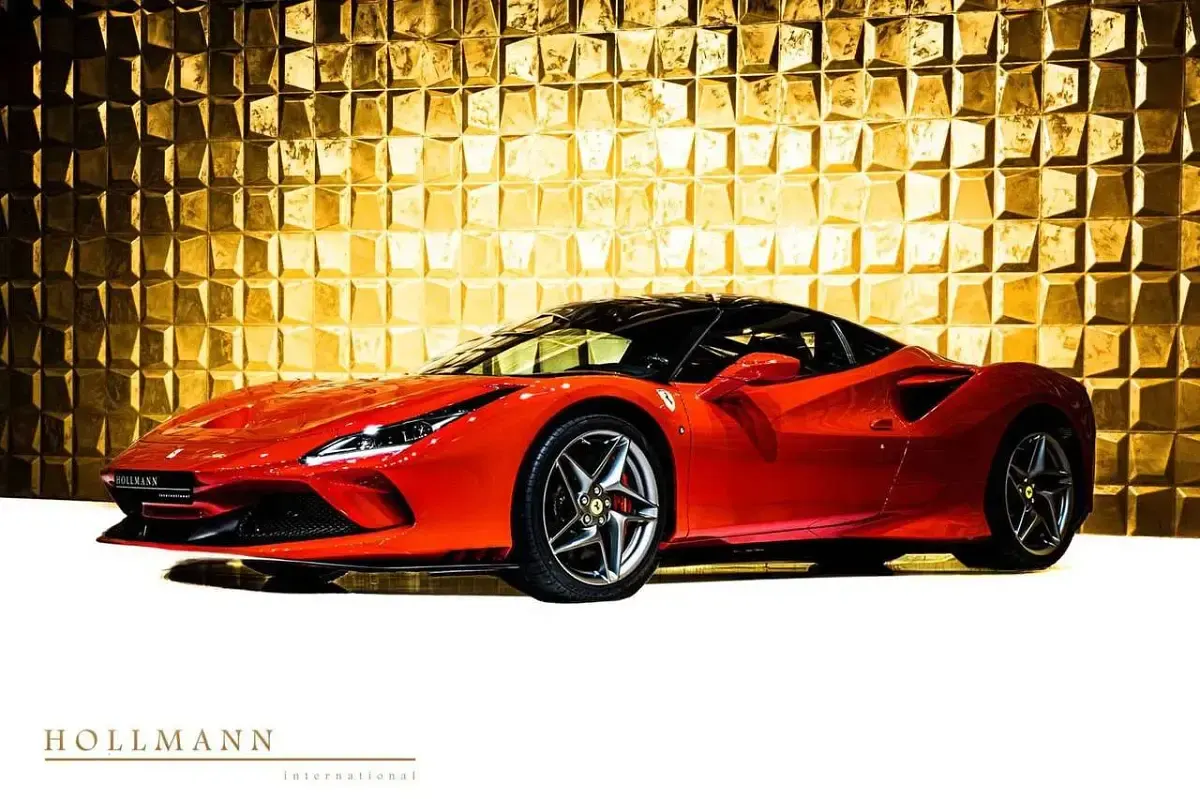 Second-hand Ferrari F8 719 CP (528 kW) 2022 Roșu Coupe