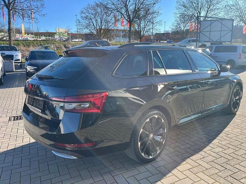 Gebraucht Skoda Superb SportLine 156 PS (114 kW) 2020 Schwarz Kombi