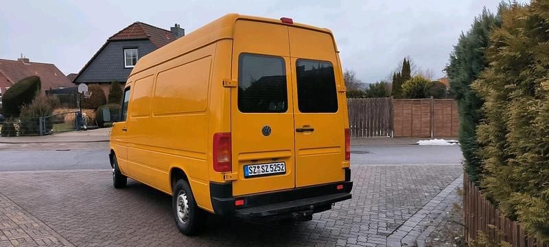 Gebraucht VW LT 108 PS (79 kW) 2004 Gelb Van