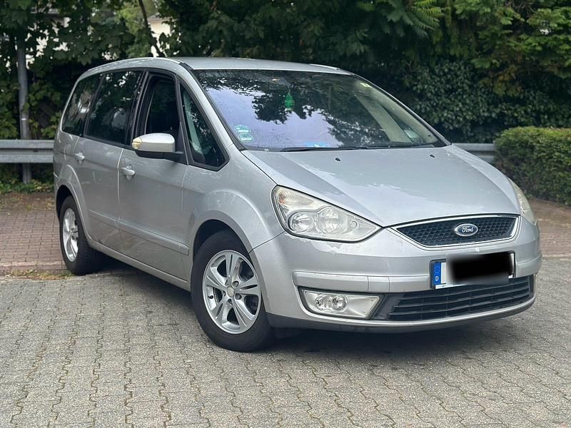 Silber Gebraucht 2007 Ford Galaxy Van / Kleinbus | 1.490 € (Fairer Preis) - Bild 1/4