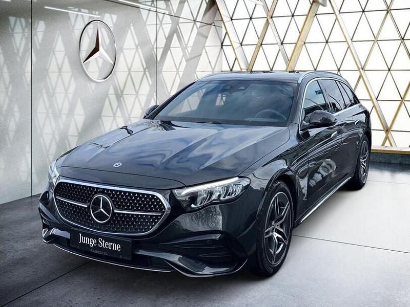 Usata Mercedes E220 AMG 197 CV (144 kW) 2025 Grigio Station wagon