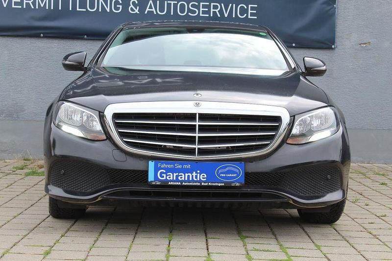 Gebraucht Mercedes E200 150 PS (110 kW) 2017 Beige Limousine