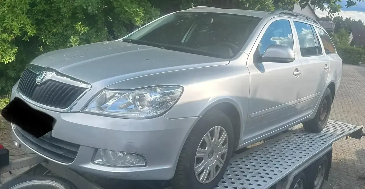 Gebraucht Skoda Octavia 122 PS (89 kW) 2009 Silber Kombi