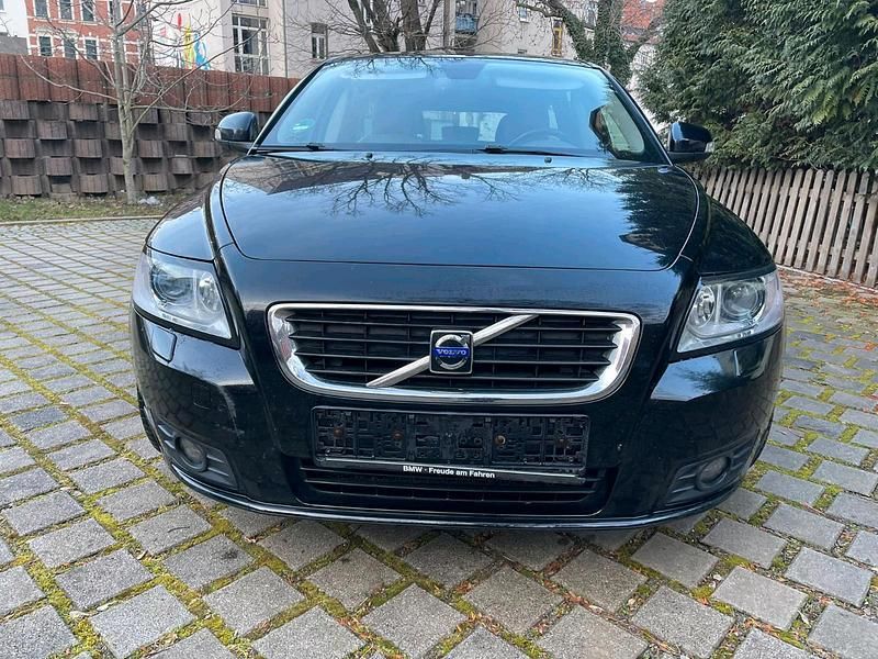 Gebraucht Volvo V50 109 PS (80 kW) 2009 Schwarz Kombi