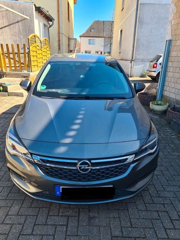 Gebraucht Opel Astra Innovation 136 PS (100 kW) 2017 Limousine