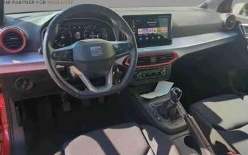 Rot Gebraucht 2022 Seat Ibiza FR Limousine | 17.090 € (Fairer Preis) - Bild 1/3