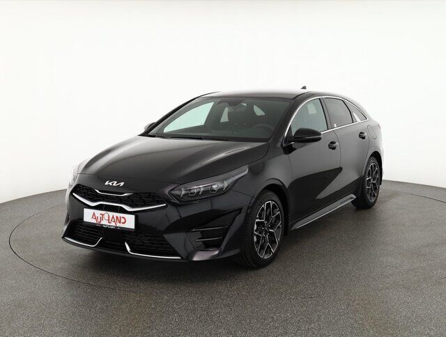 Grün Neu 2024 Kia ProCeed 2 Kleinwagen | 28.890 € - Bild 1/4