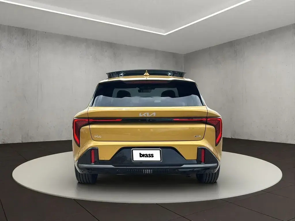 Neu Kia K4 179 PS (131 kW) 2026 Gold Limousine