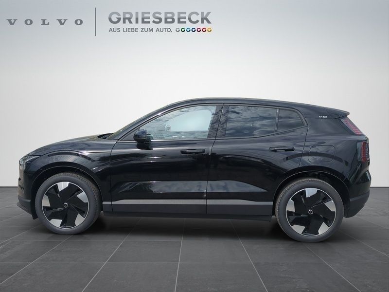 Neu Volvo EX30 200 kW (272 PS) 2025 Onyx schwarzmetallic SUV