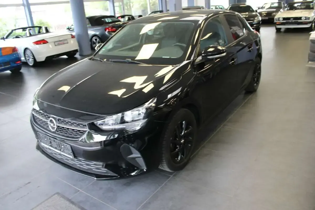 Usado Opel Corsa Edition 75 HP (55 kW) 2020 Preto Citadino