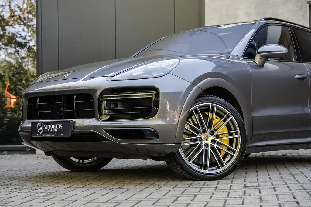 Gebraucht Porsche Cayenne Turbo S 680 PS (500 kW) 2019 Grau SUV